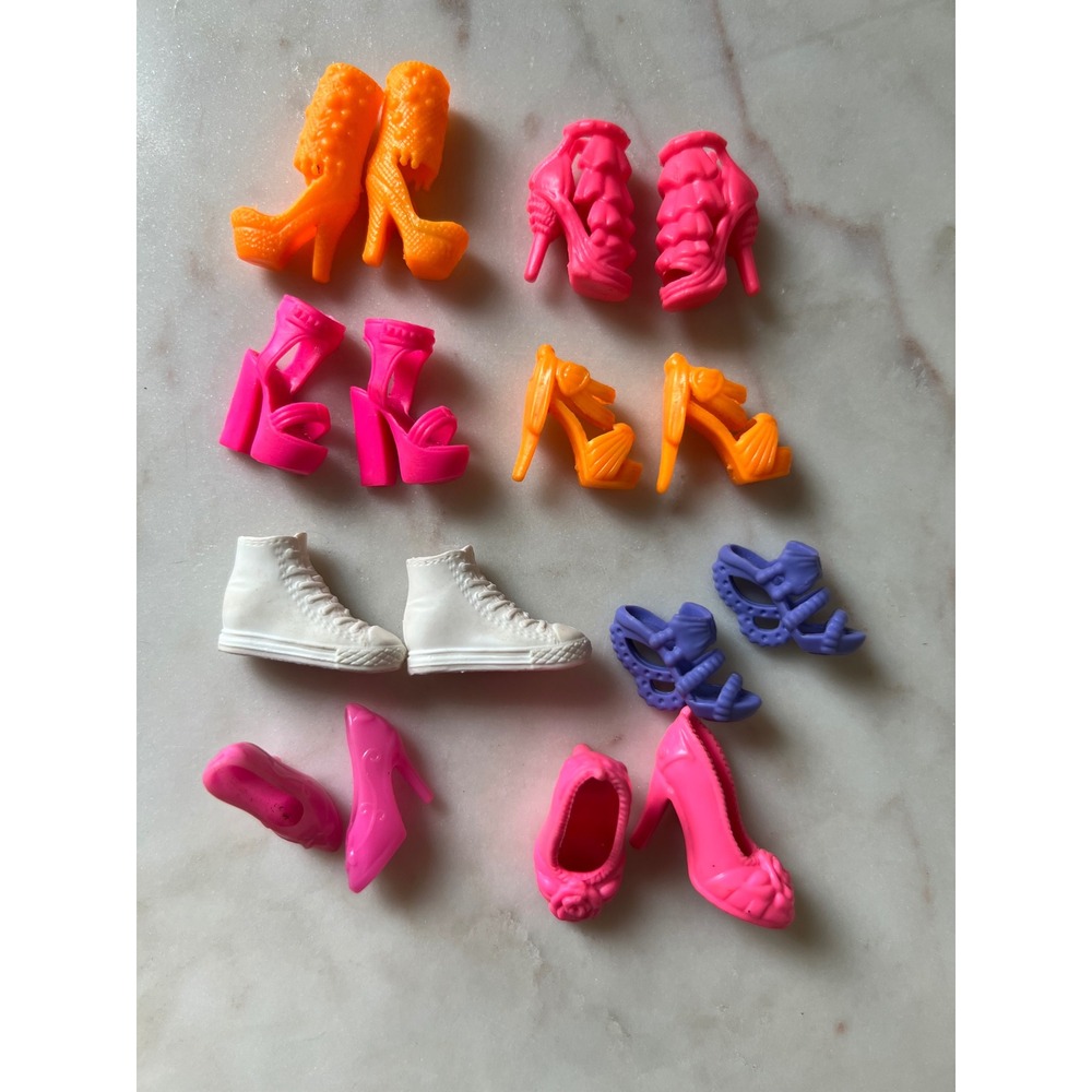 Barbie Shoe Lot 8 pairs